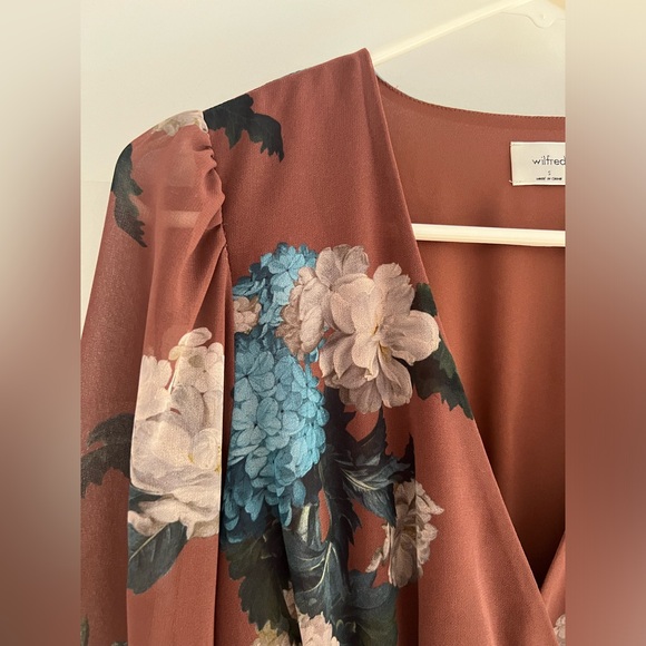 Wilfred Wistful blouse size S - Picture 6 of 7